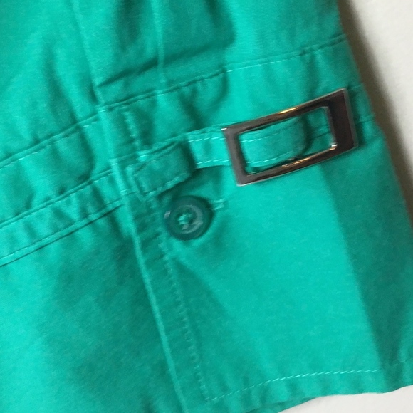 Jennifer & Grace Petite Cotton Button Down Shirt - Picture 4 of 5